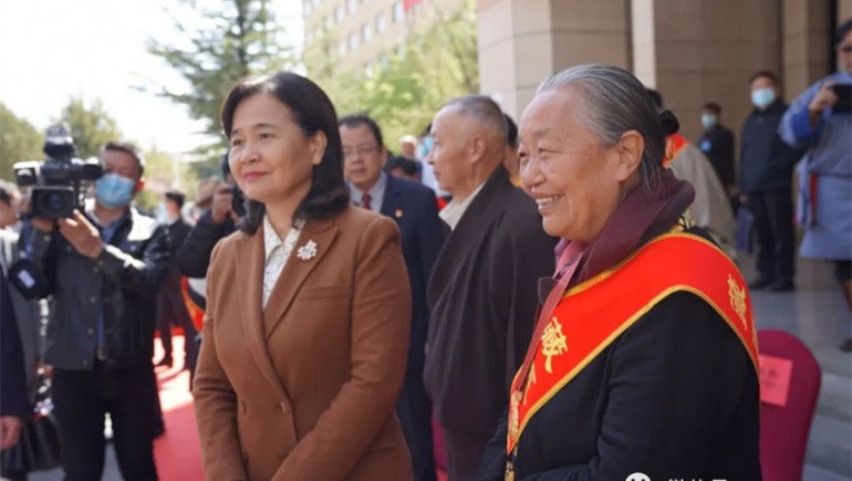 傳承精華，讓藏醫藥造福人民健康安全！